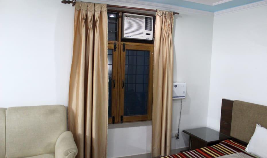 Prasanna Inn Rishīkesh Extérieur photo